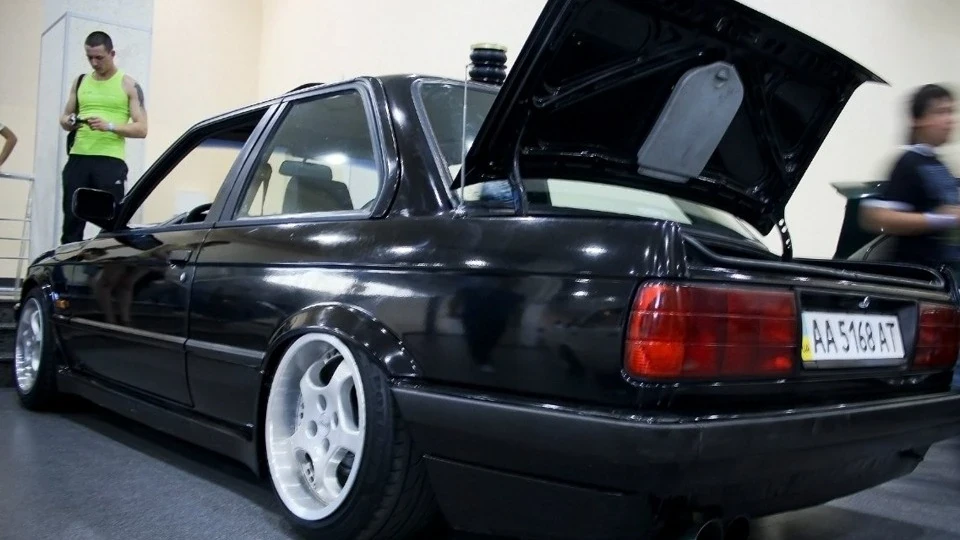 BMW 3 series Coupe Чорниця 2