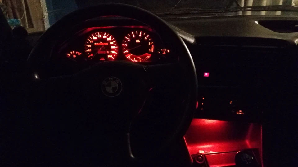 BMW 3 series Coupe 🚗💨⋘Чернушка ⋙320℃ =) 4