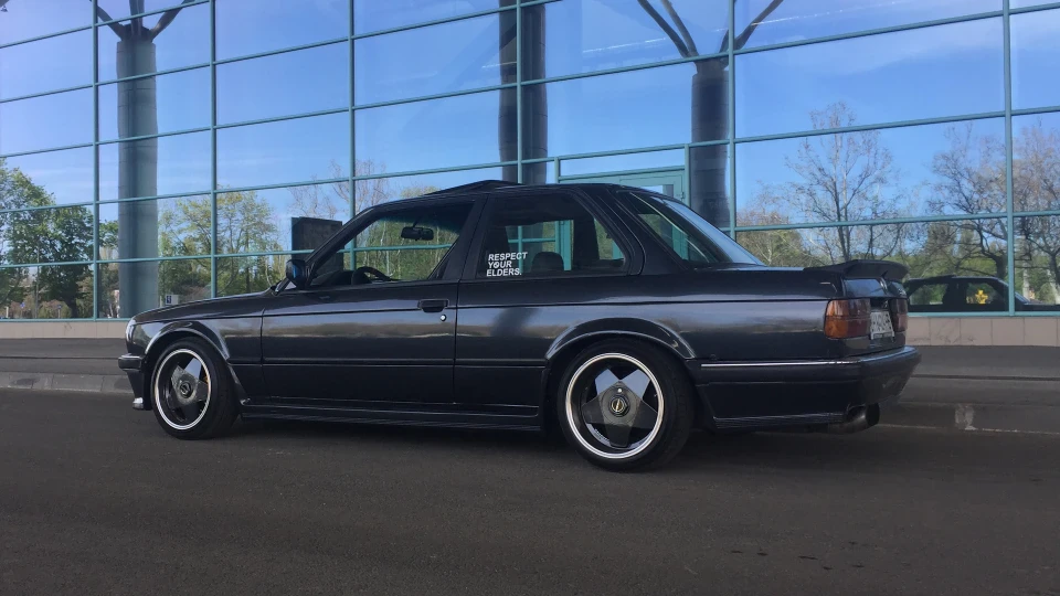 BMW 3 series Coupe Daily car 3