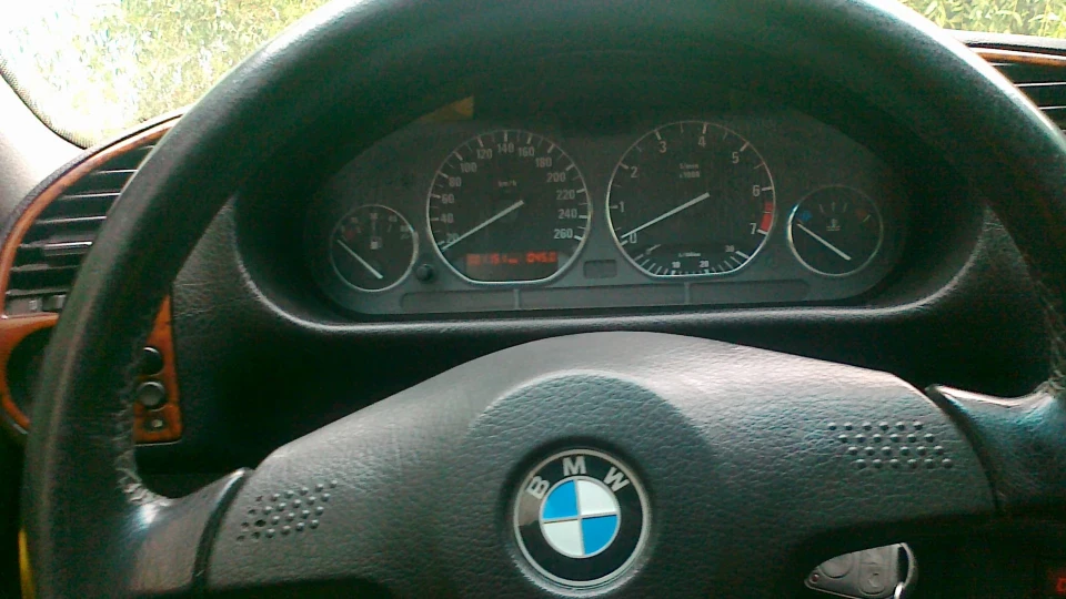 BMW 3 series Coupe DakarGelb II 3