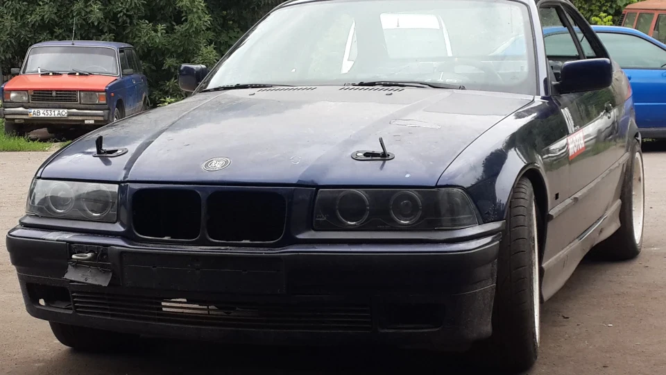 BMW 3 series Coupe Drift 2
