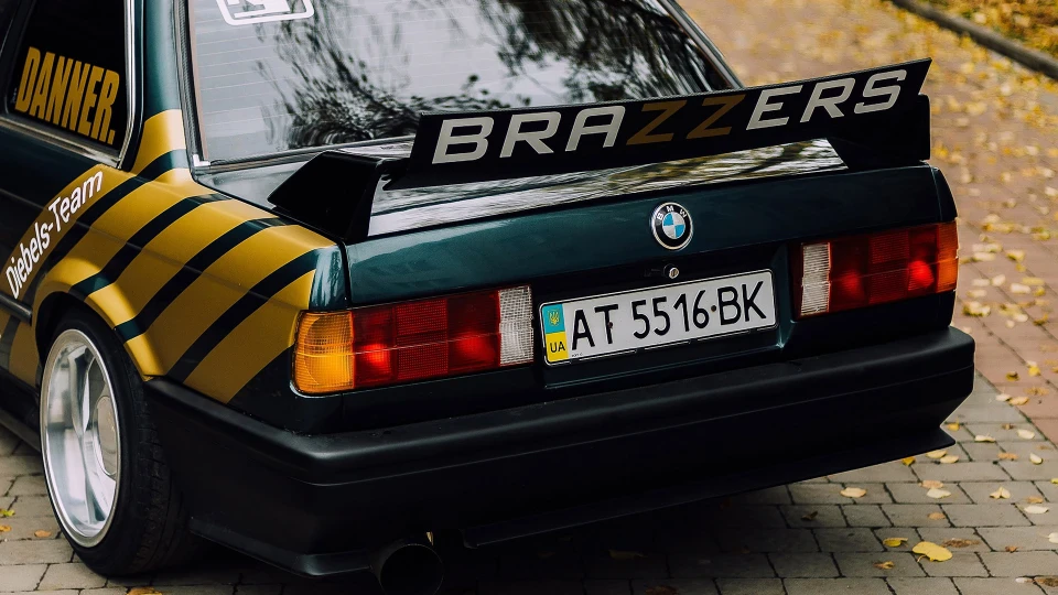 BMW 3 series Coupe #E30Brazzers 4