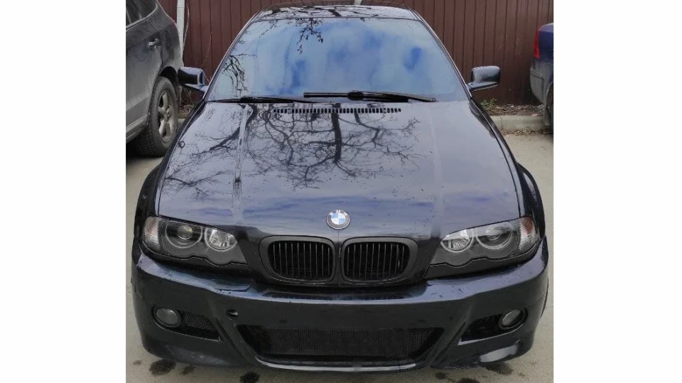 BMW 3 series Coupe E46 325Ci 2