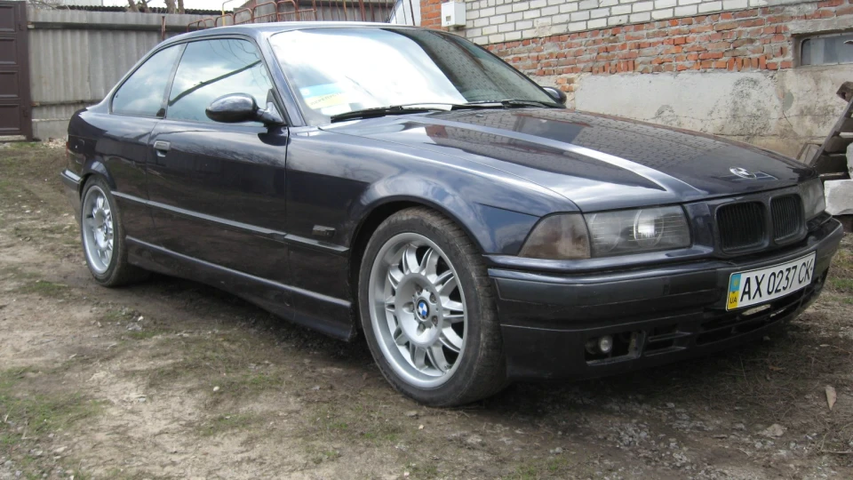 BMW 3 series Coupe Фіолетово-чорний 2