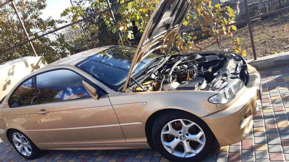 BMW 3 series Coupe Individual Aurum 3