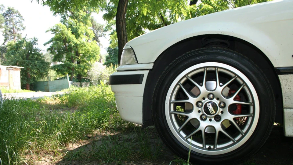 BMW 3 series Coupe Individual. Ластівка 2