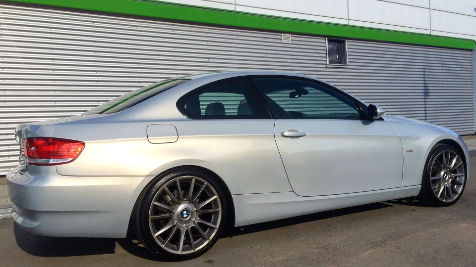 BMW 3 series Coupe individual 2
