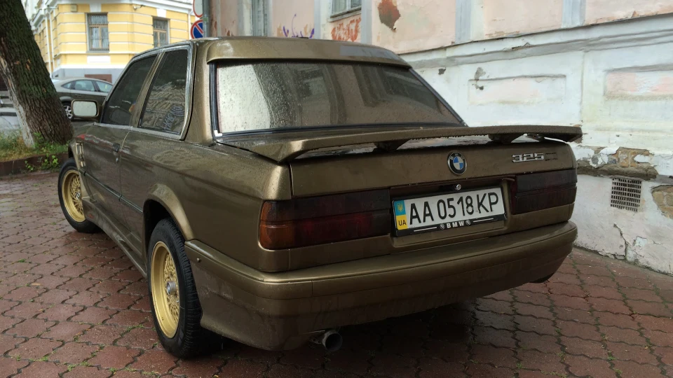 BMW 3 series Coupe Juggernaut 2