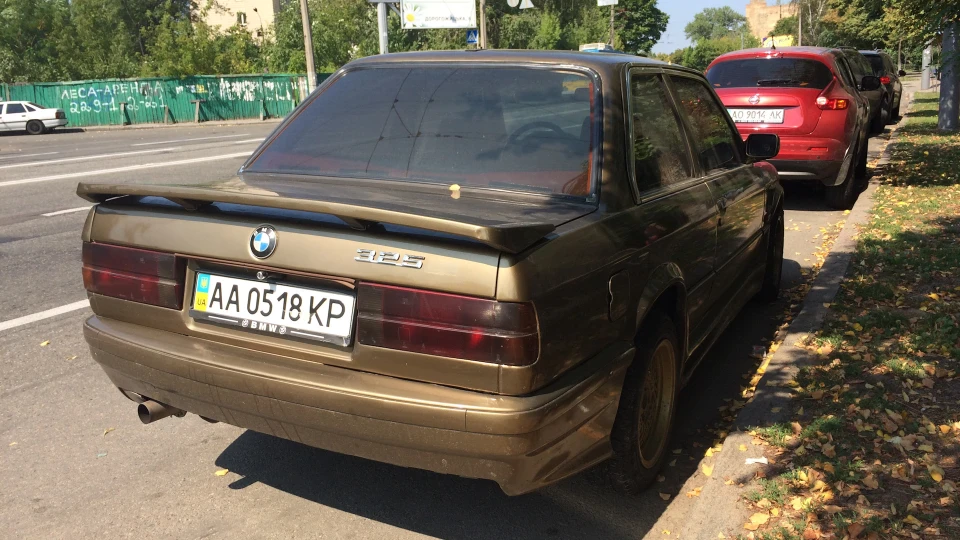 BMW 3 series Coupe Juggernaut 3