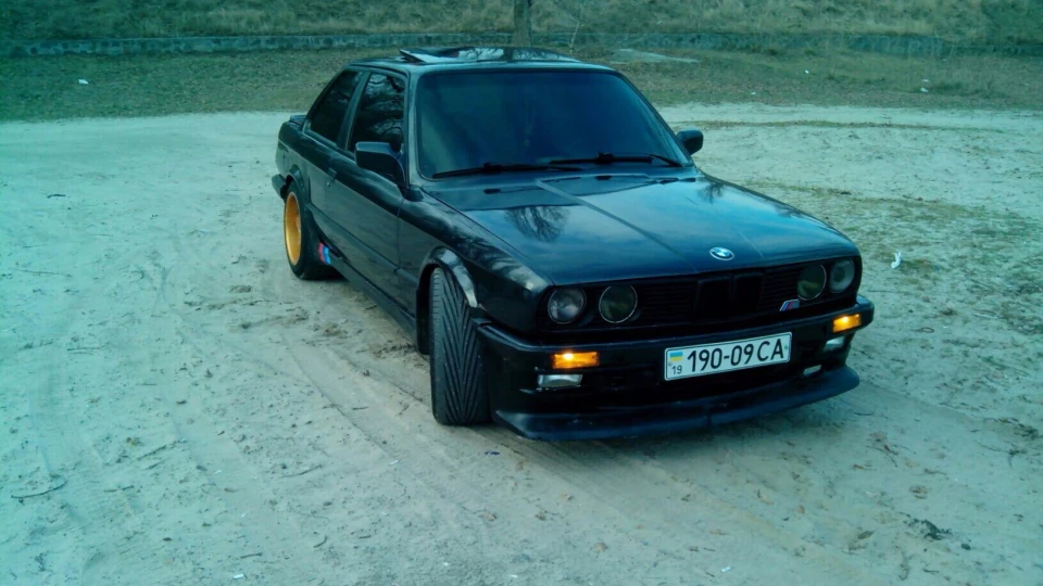 BMW 3 series Coupe Скарбничка) 2
