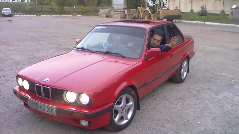 BMW 3 series Coupe Червона купешка