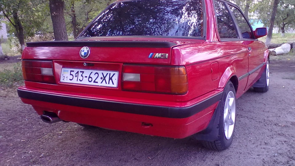 BMW 3 series Coupe Червона купешка 2