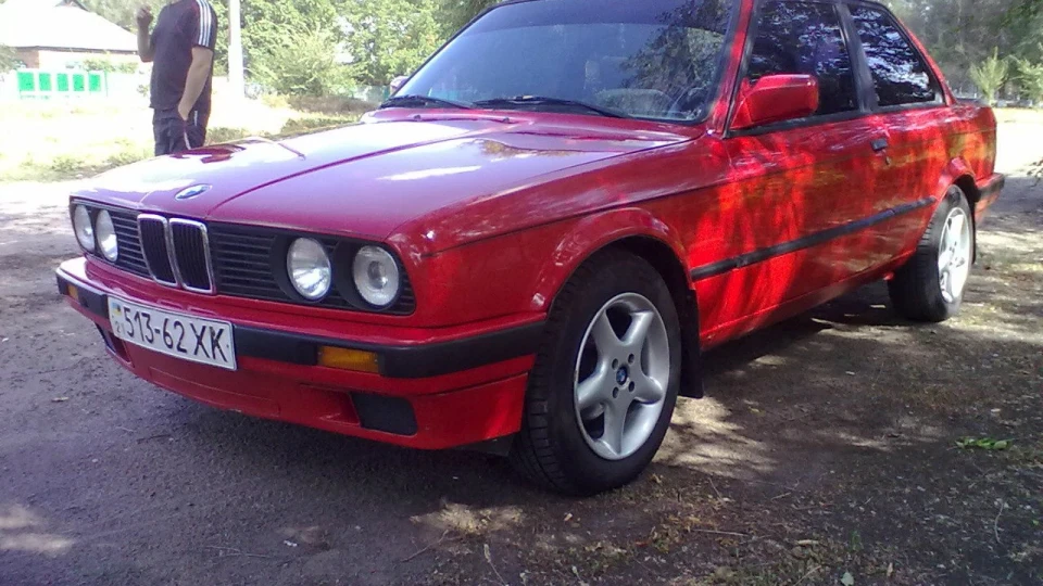 BMW 3 series Coupe Червона купешка 4