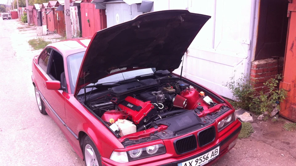 BMW 3 series Coupe Червона стерва (Turbo) 2