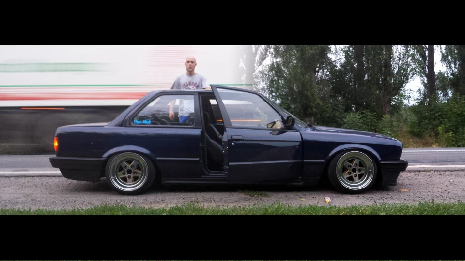 BMW 3 series Coupe Low? 4