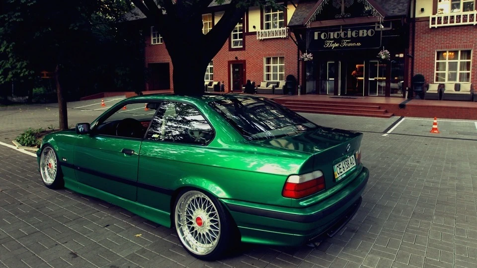BMW 3 series Coupe Lowly_Green 2