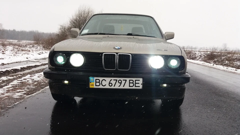 BMW 3 series Coupe м20б27 бежевий метал 2