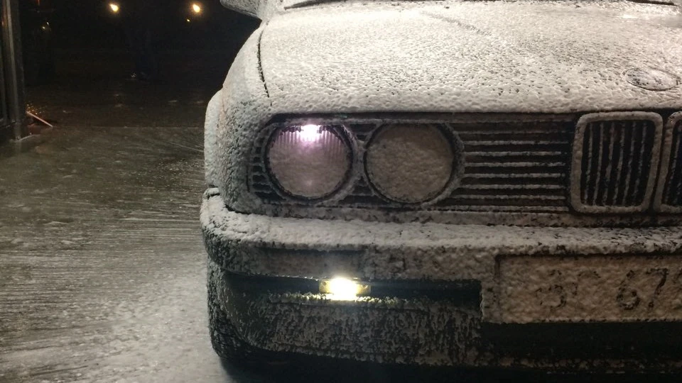 BMW 3 series Coupe м20б27 бежевий метал 4