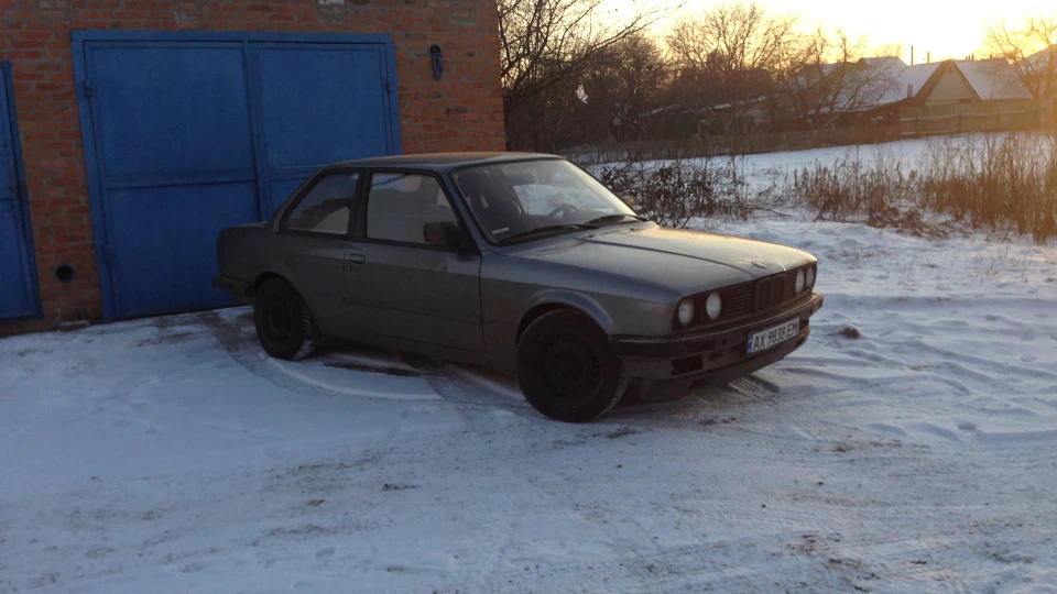BMW 3 series Coupe m50b32 5