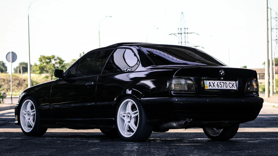 BMW 3 series Coupe M60b40 3