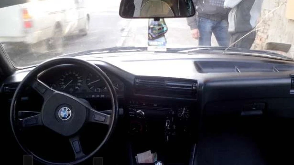 BMW 3 series Coupe металік 1.8 бензин 2