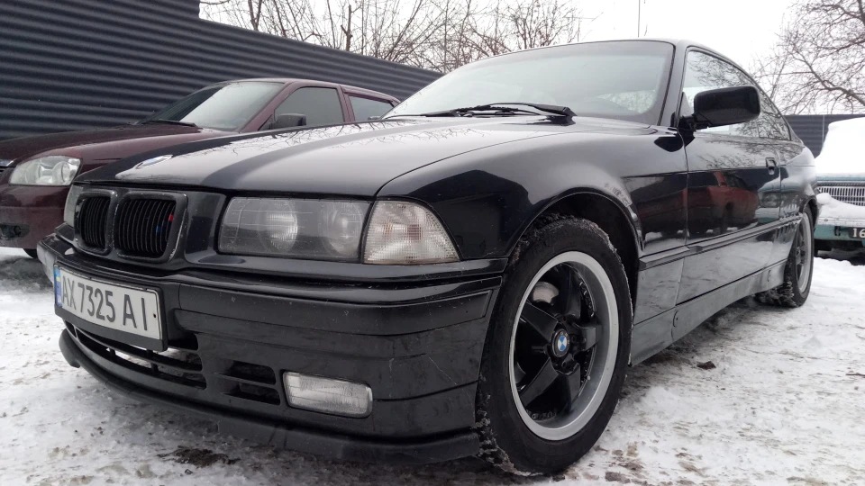 BMW 3 series Coupe Нова іграшка 4