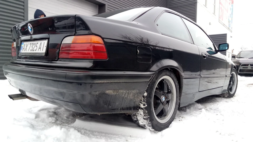 BMW 3 series Coupe Нова іграшка 5