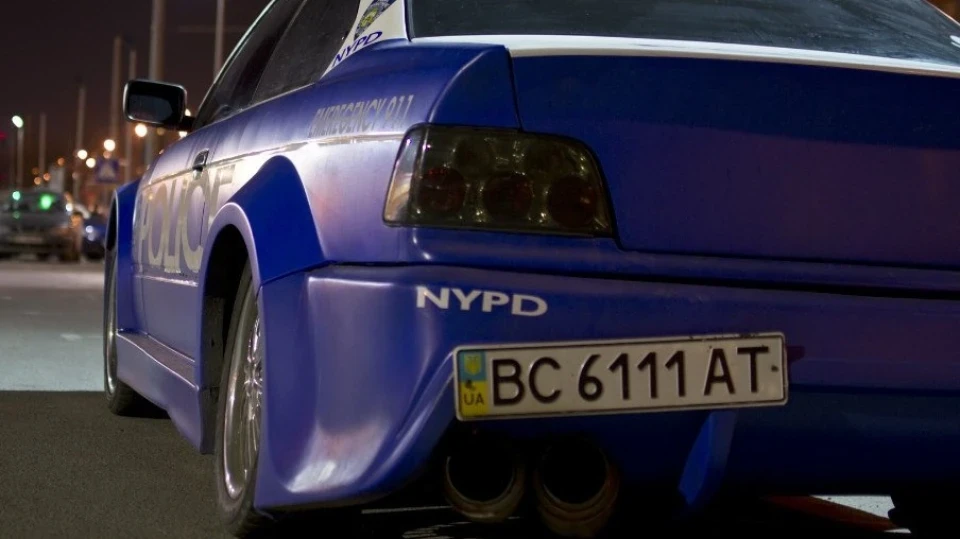 BMW 3 series Coupe NYPD 2
