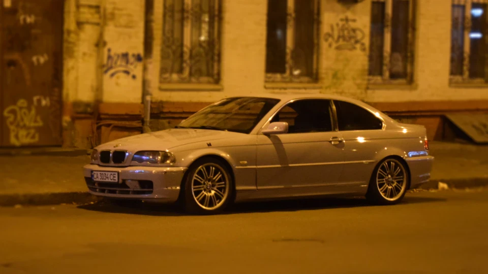 BMW 3 series Coupe OLEG 3