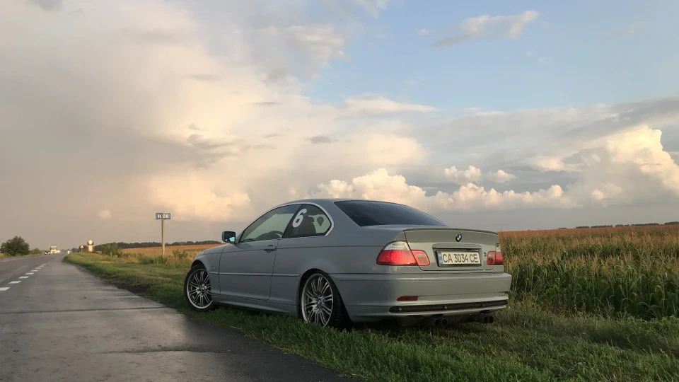 BMW 3 series Coupe OLEG 5