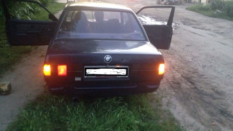 BMW 3 series Coupe поки що М10B18...