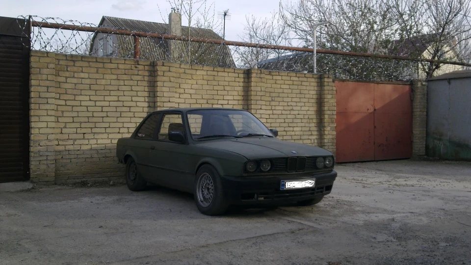 BMW 3 series Coupe Збудуй своє кохання 4