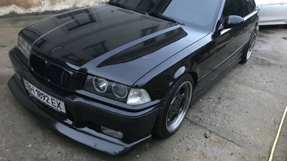BMW 3 series Coupe ReVolveR 2