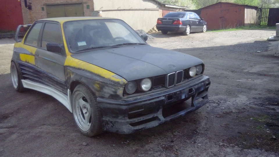 BMW 3 series Coupe rieger genesis 4