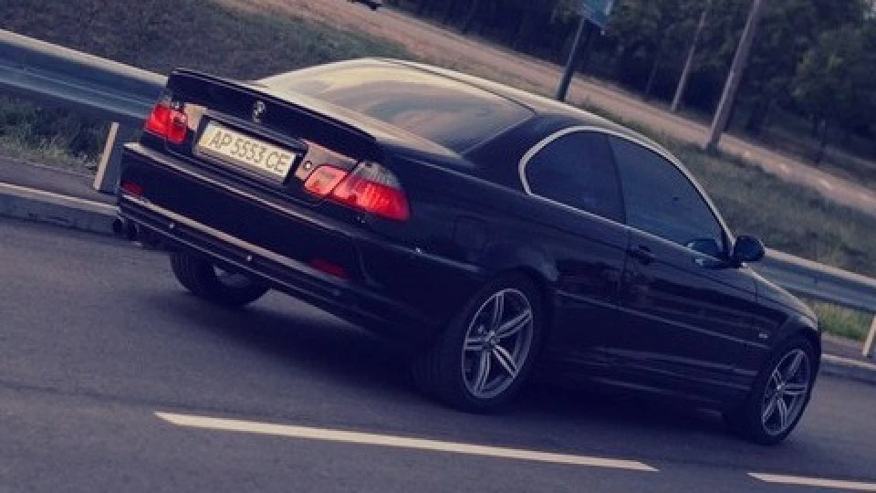 BMW 3 series Coupe Літак 5