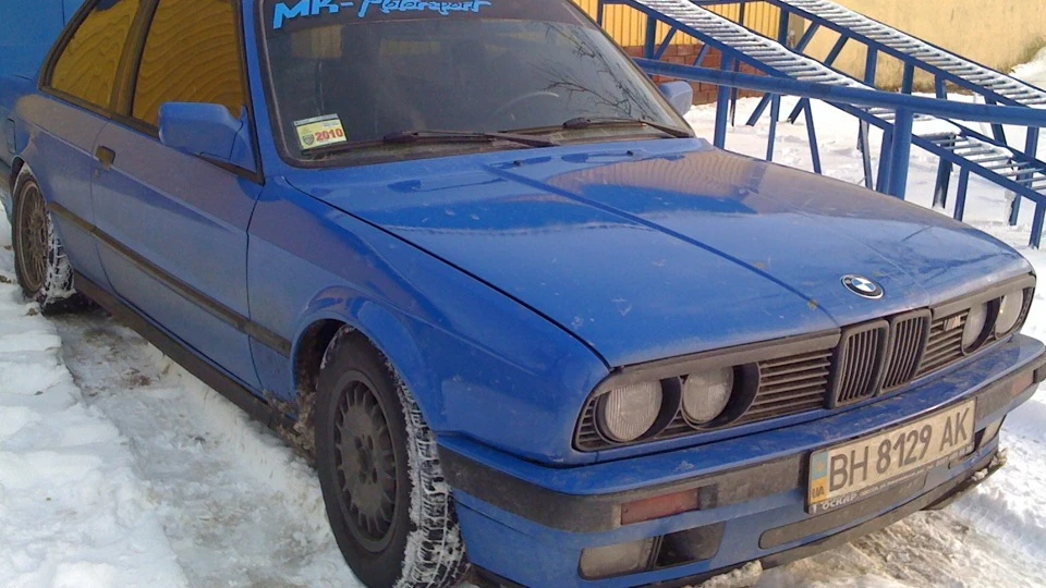 BMW 3 series Coupe синій іржавий корч 1.8is 4