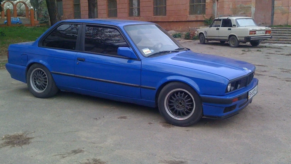 BMW 3 series Coupe синій іржавий корч 1.8is 5