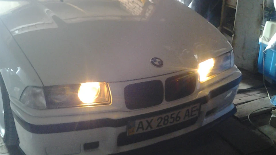 BMW 3 series Coupe White Angel 4