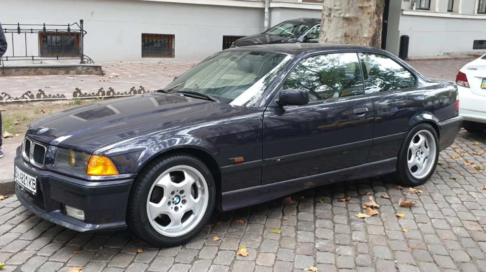 BMW 3 series Coupe Youngtimer 4