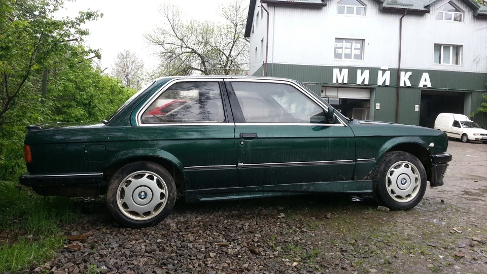 BMW 3 series Coupe зелений металік... 3