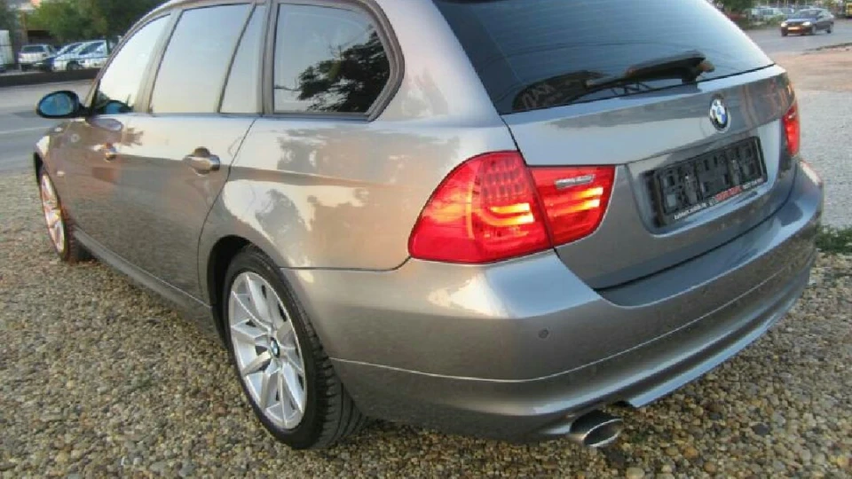 BMW 3 series Touring 2