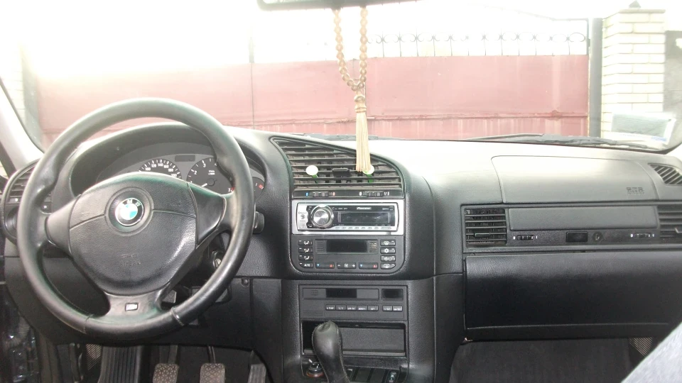 BMW 3 series Touring +1 2