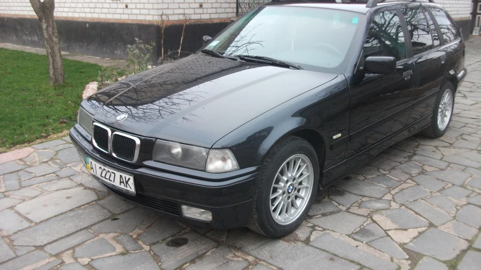 BMW 3 series Touring +1 4