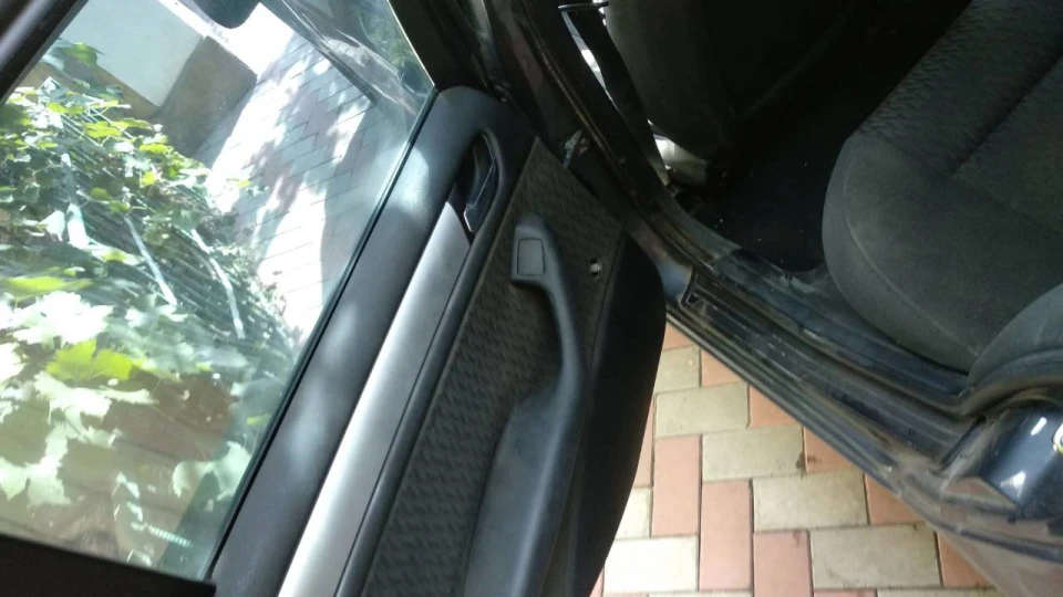BMW 3 series Touring 2.0 турбо 5