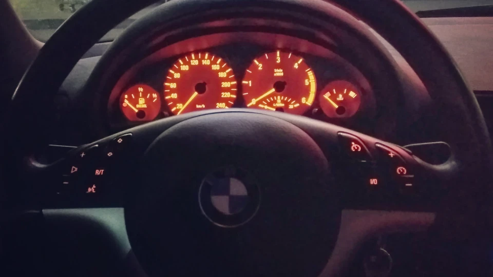 BMW 3 series Touring 2.0 turboняшка)