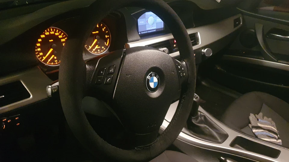 BMW 3 series Touring 2.0D m47 4