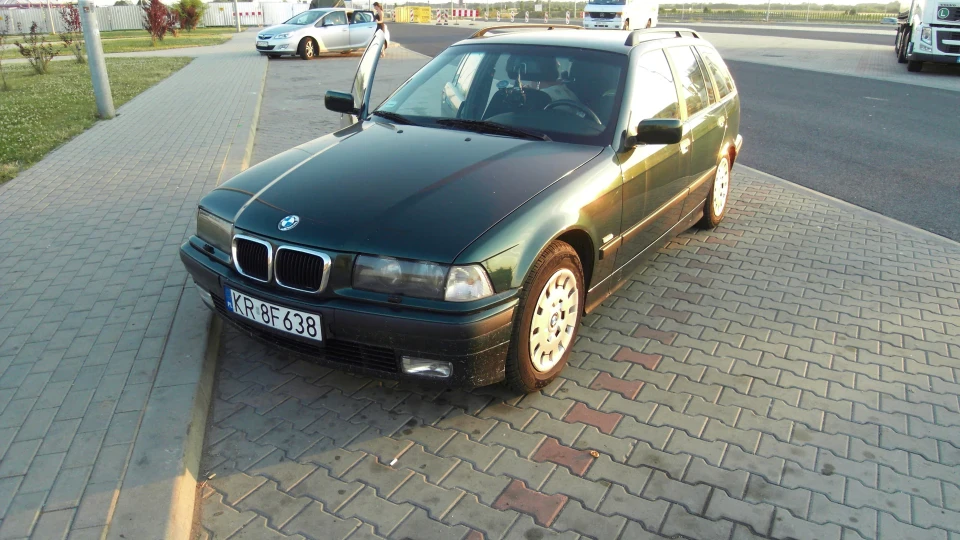 BMW 3 series Touring 2.5TDS 4