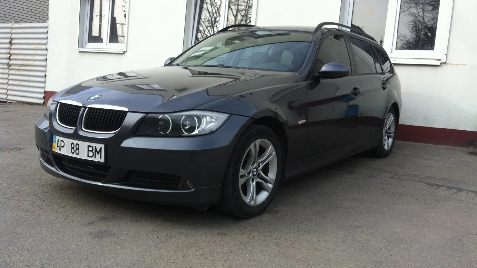 BMW 3 series Touring 318d 2