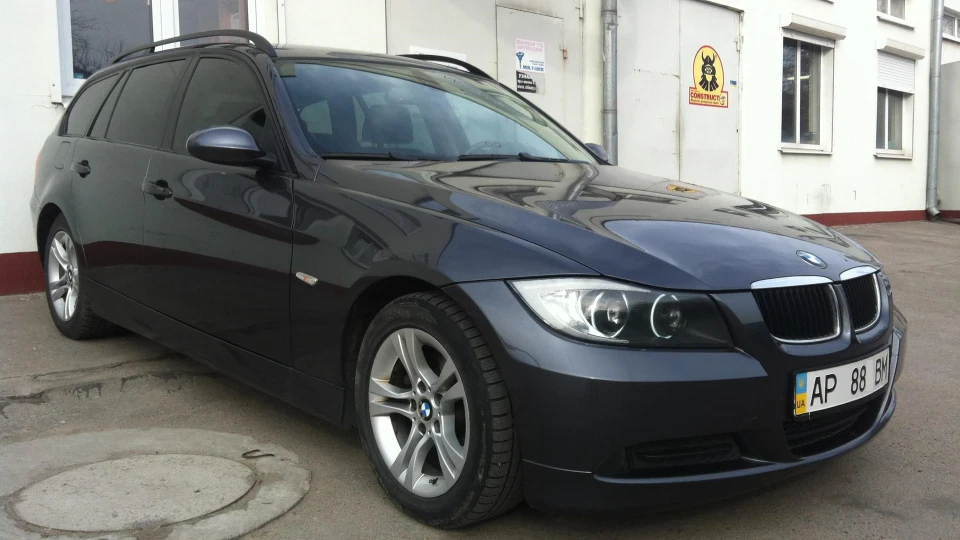 BMW 3 series Touring 318d 5