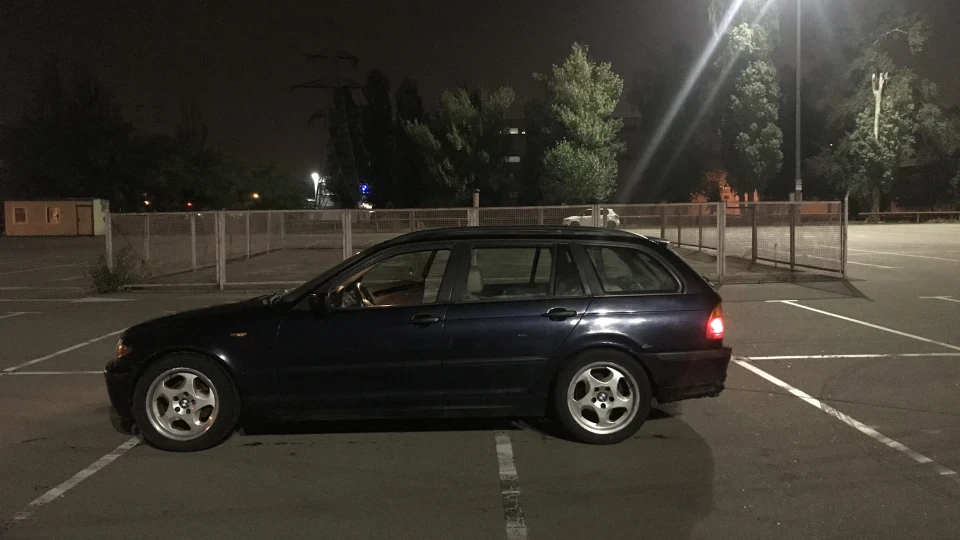 BMW 3 series Touring 320D Муха 3